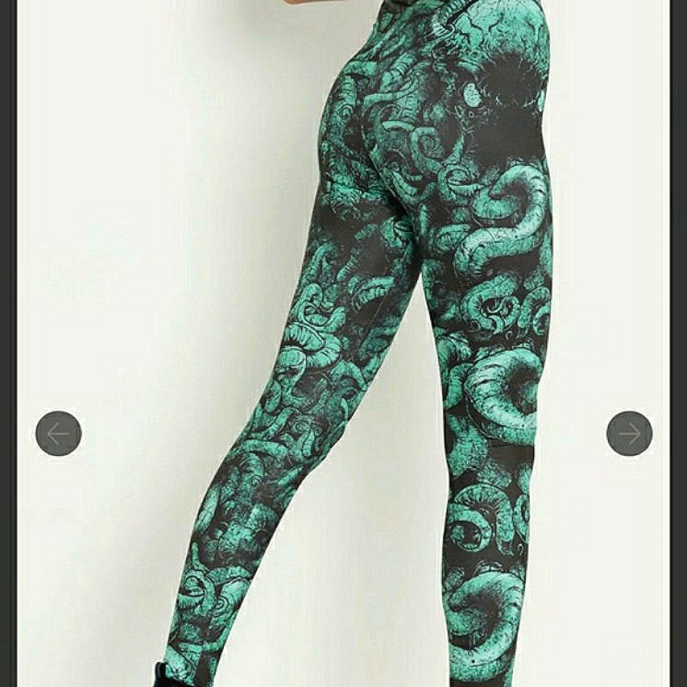 👾 BLACKMILK - "From Below" High Waisted MF Leggings - Picture 1 of 11